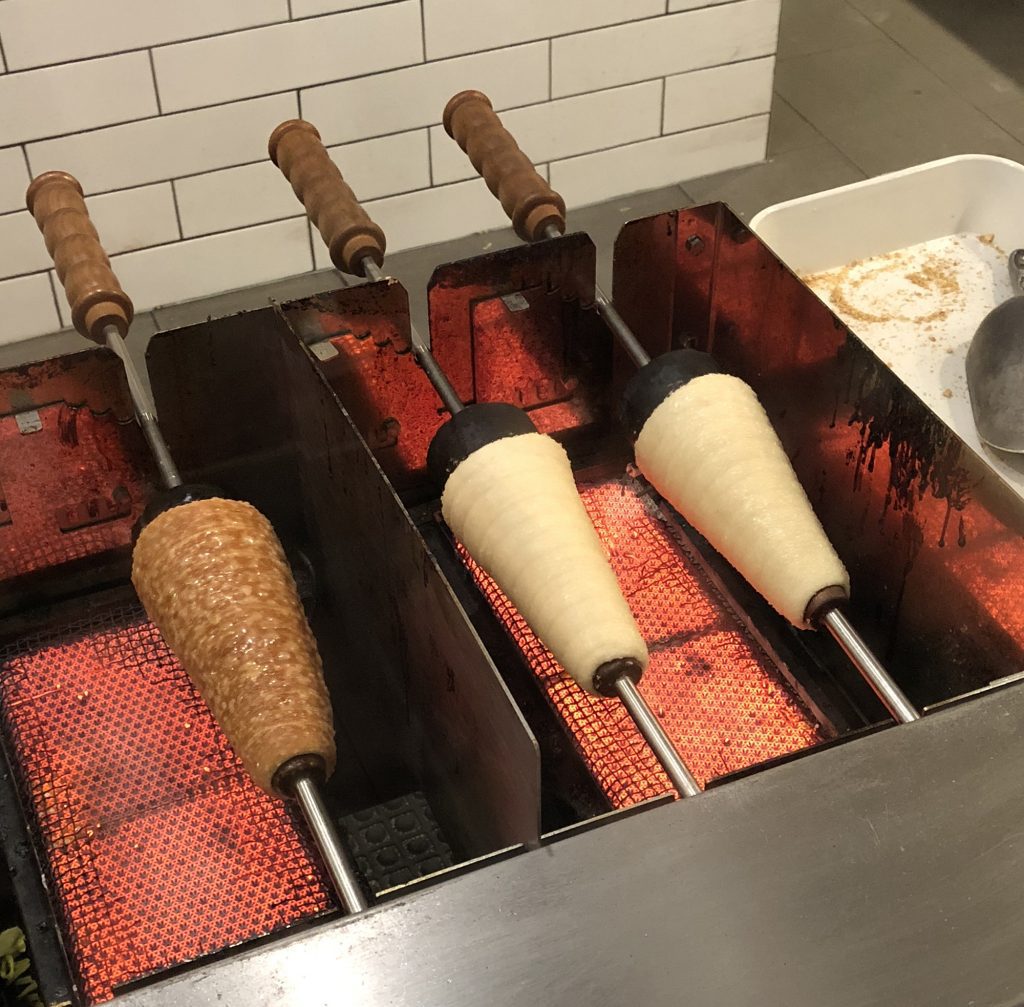 Prepping doughnut cones