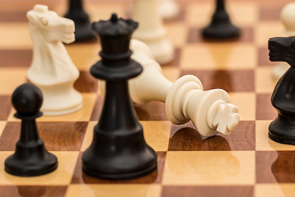 Best Chess Apps for iPad and iPhone in 2022 - EnthuZiastic