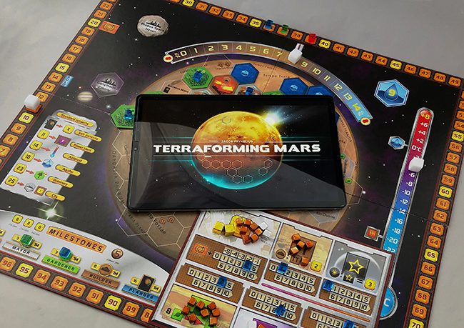 Terraforming Mars: Digital and Cardboard