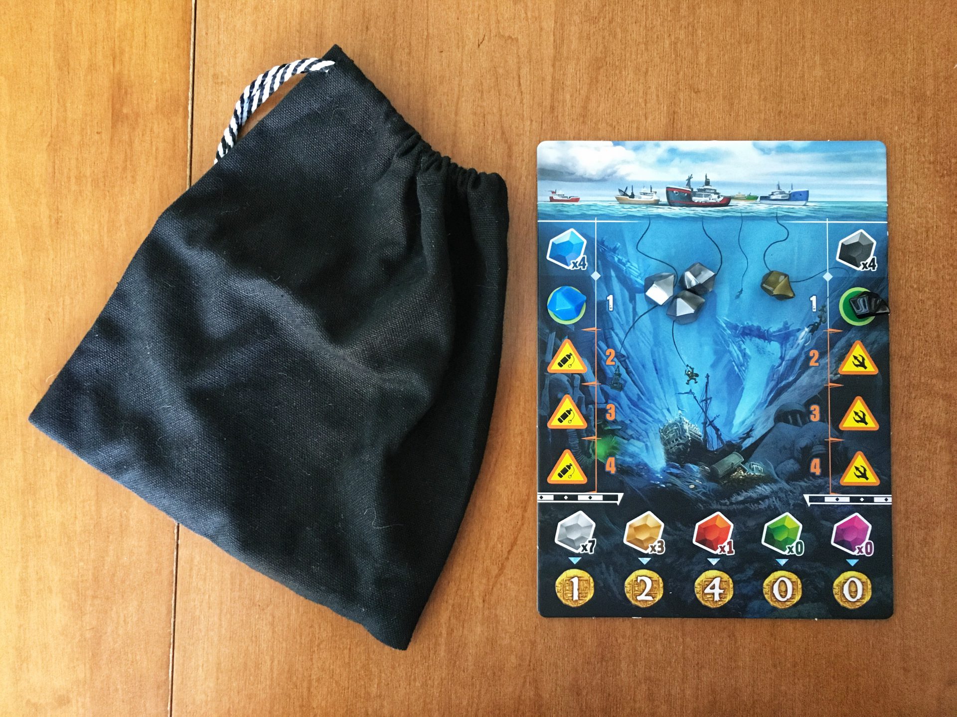 Deep Blue Game Review — Meeple Mountain