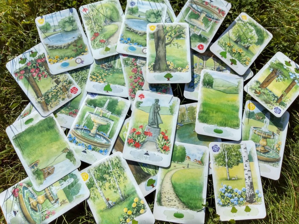 Village Green - Jogo de Cartas - Meeple Br - Deck de Cartas