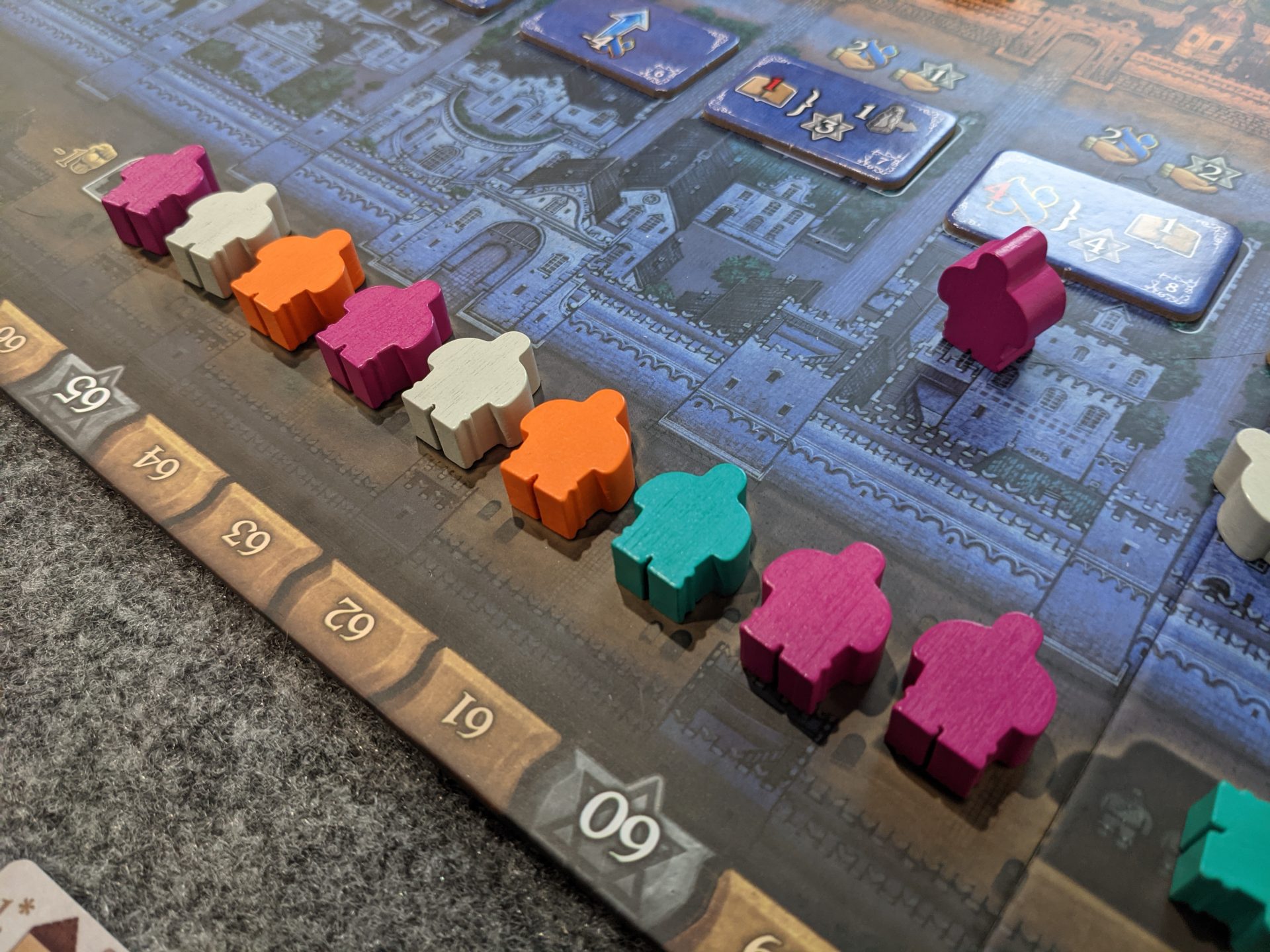 Noobs in Space Game Review — Meeple Mountain