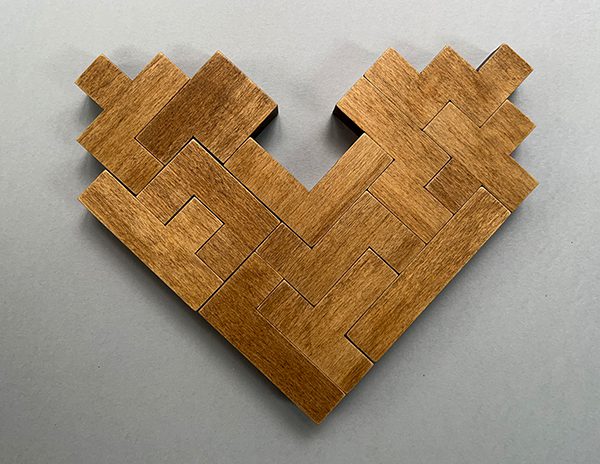 A Heart-shaped pentomino arrangement.
