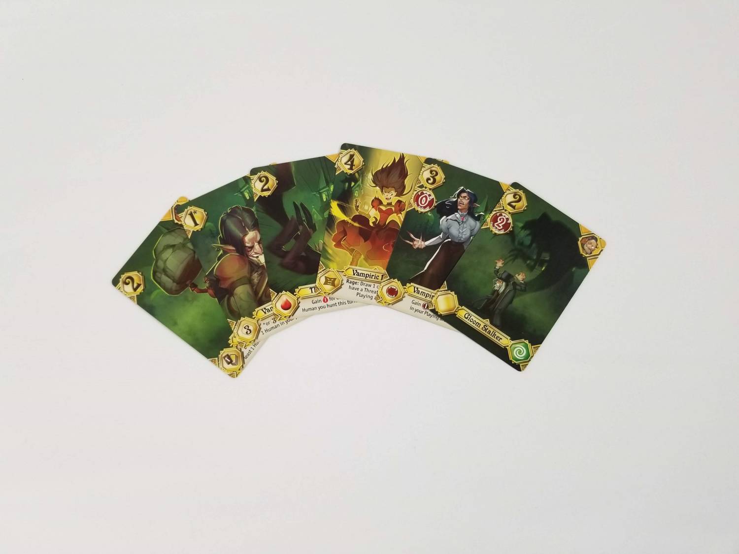 The Hunger High Stakes – Espansione Gioco Da Tavolo In Italiano, Vampiri, Licantropi E Nuove Sfide, 2-6 Giocatori, 60 Min, Cranio Creations - 2